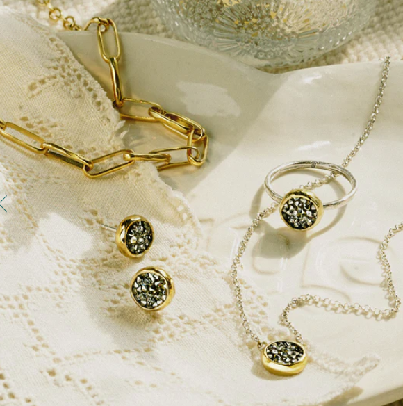 Kristal Dome Necklace