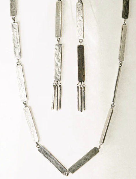 Linear Necklace - Sterling Silver
