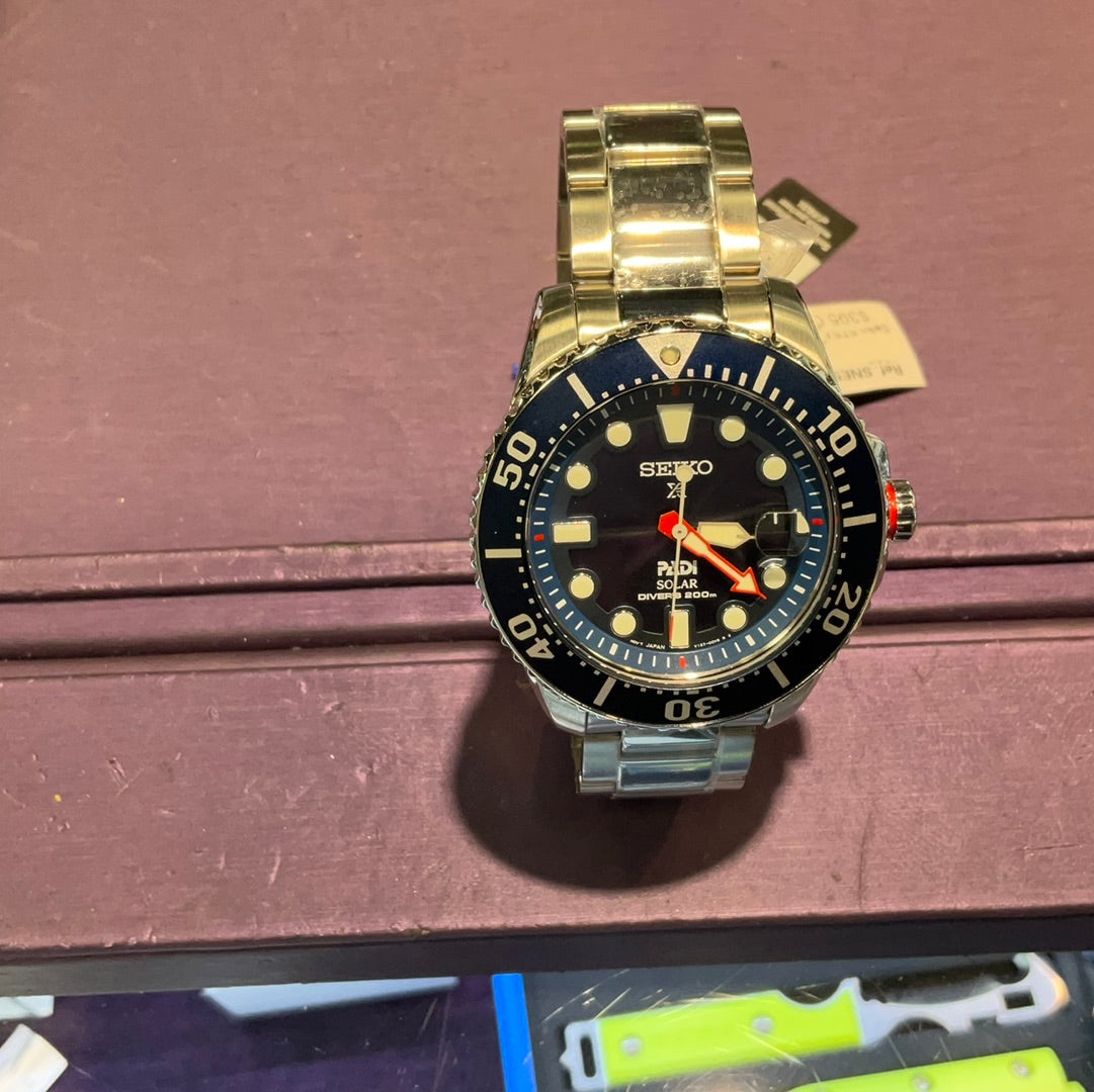 Seiko STS blue bezel solar