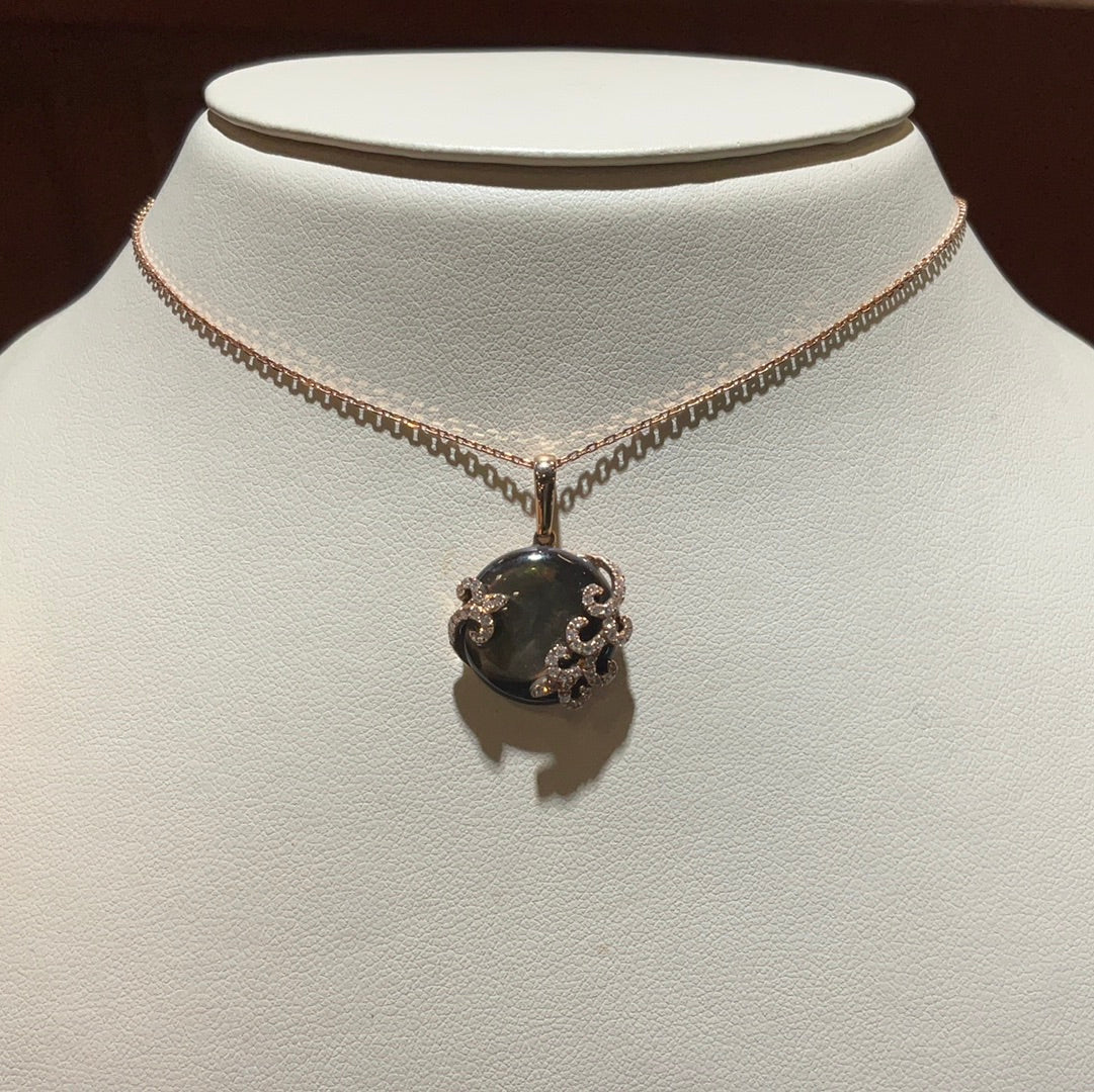 18KR White Topaz W/Black MOP