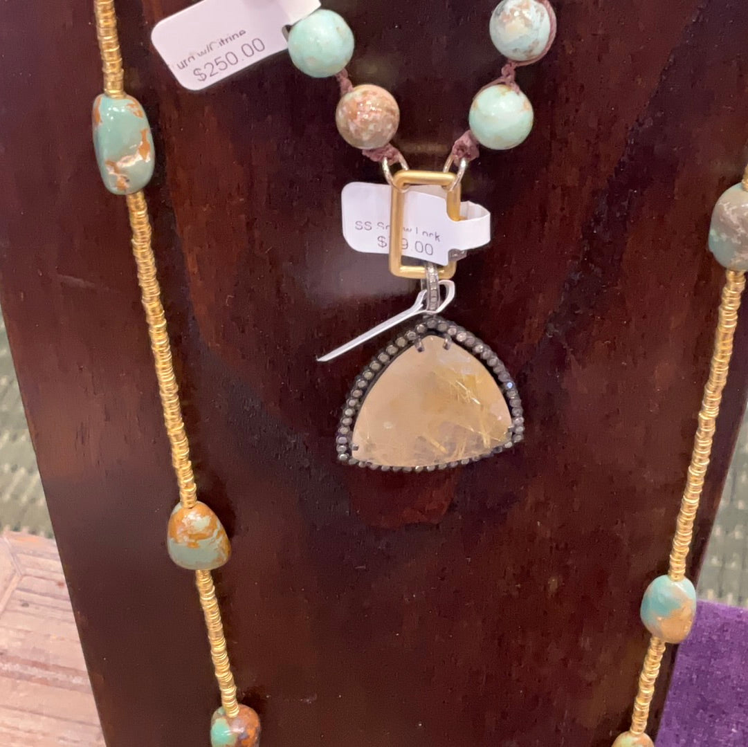 SS green rub diamond pendant