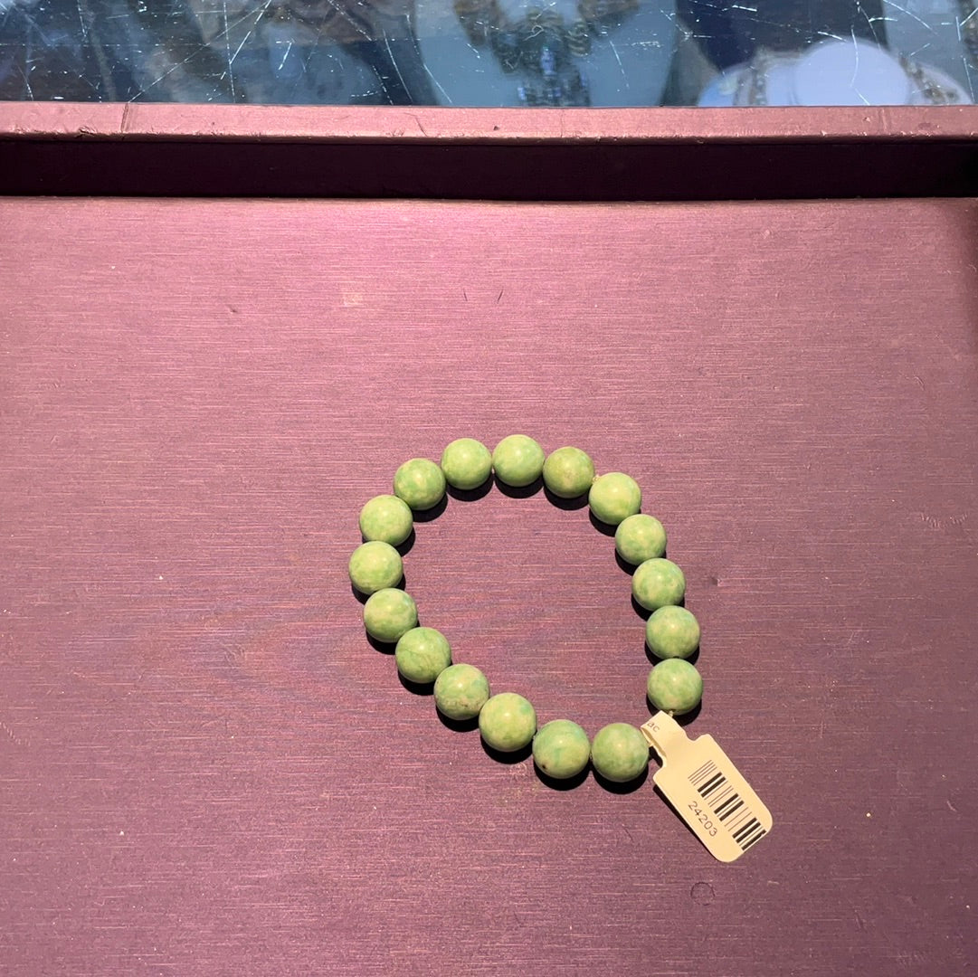 7" African Jade stretch brac