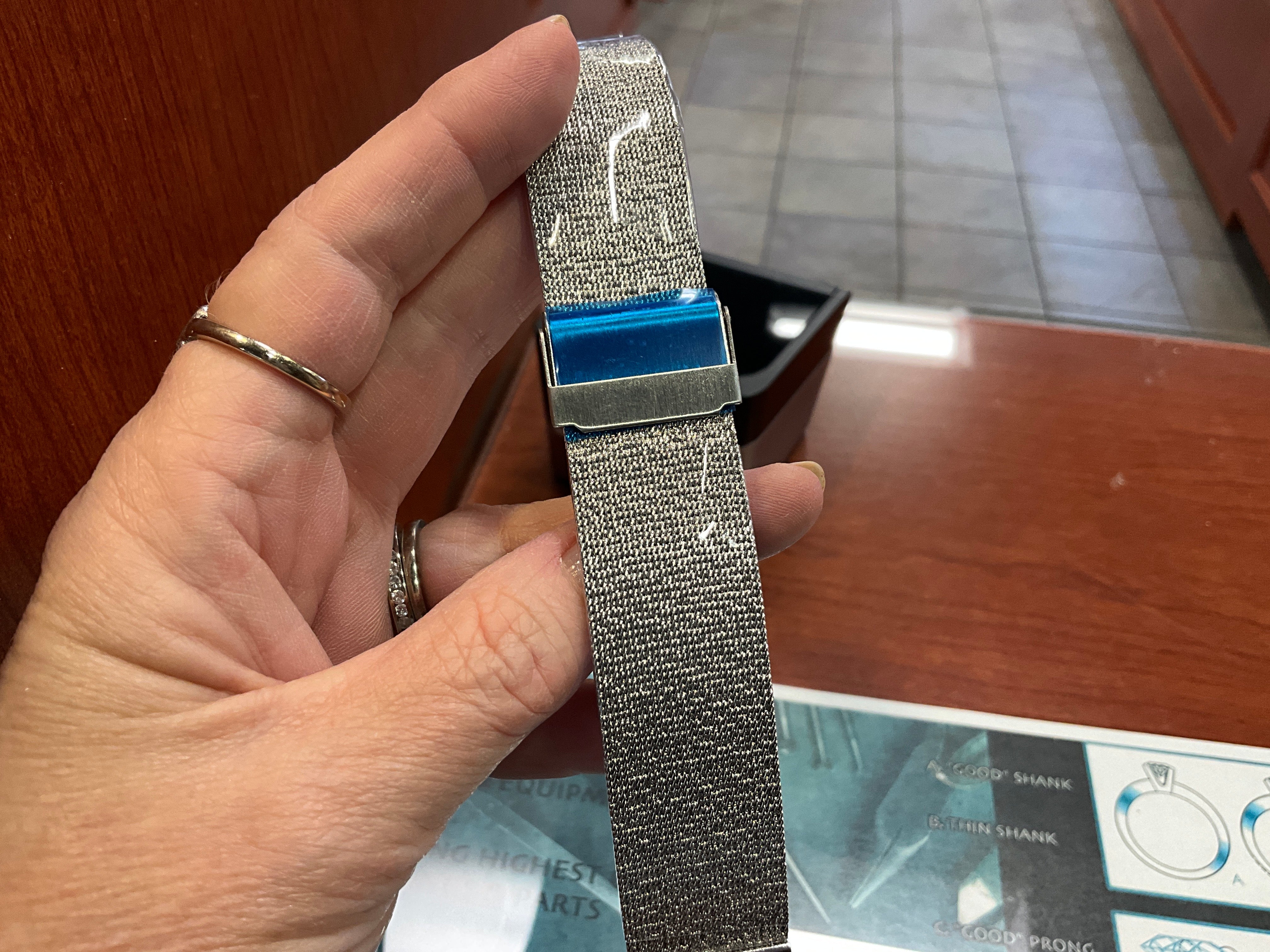 22MM Silver Mesh Band
