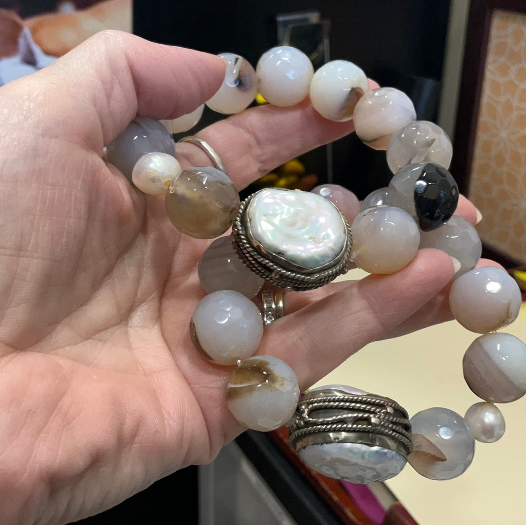 Agate w/pearl Nepal LG Bracelet