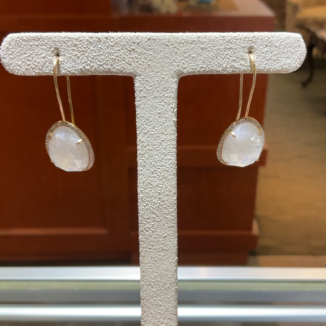 14ky Moonstone/Dia .16TW Earri