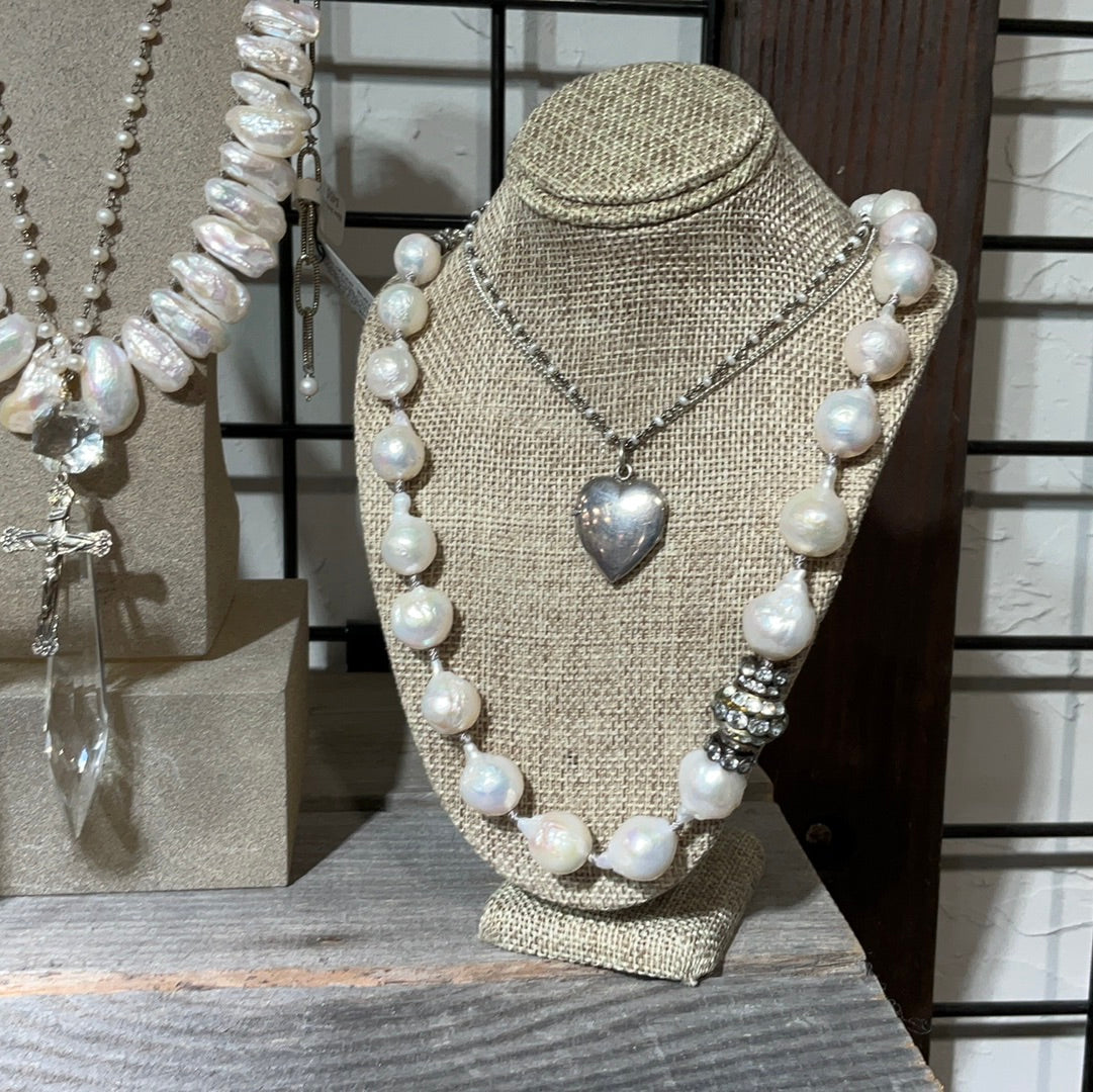 Ant SS Heart Pearl Necklace