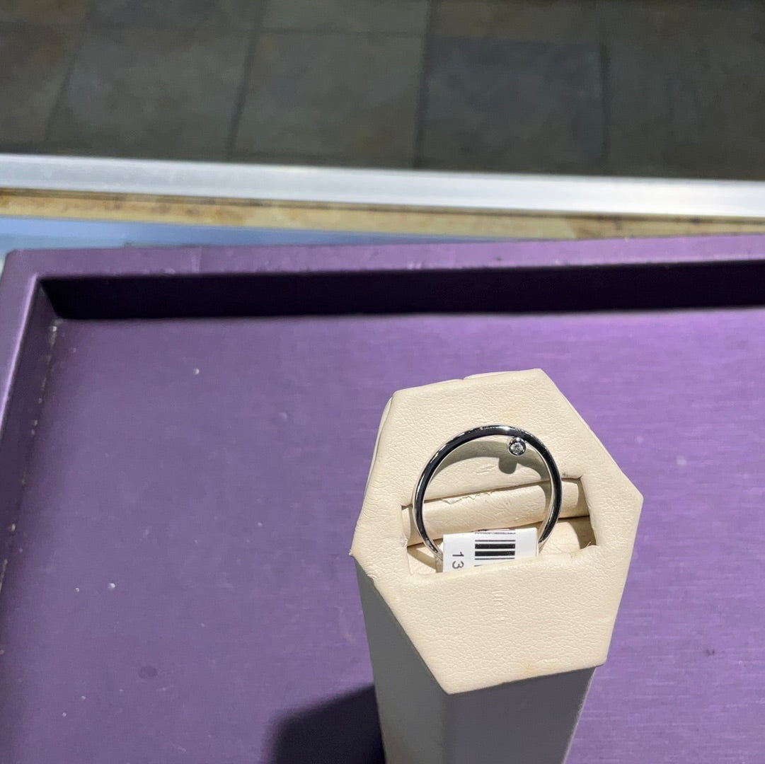 14kw Wedding Band .01ctw