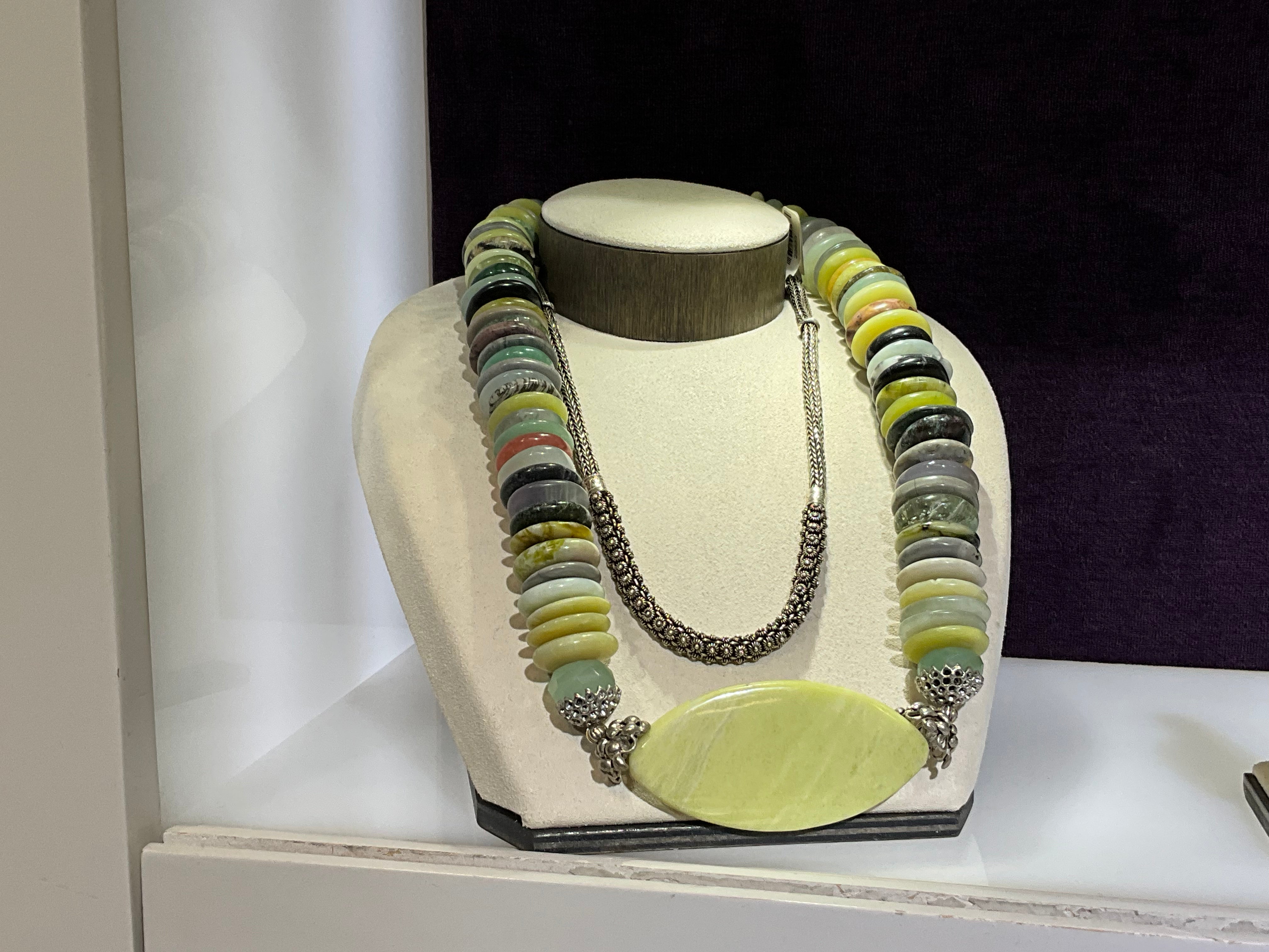 Necklace Vientiane