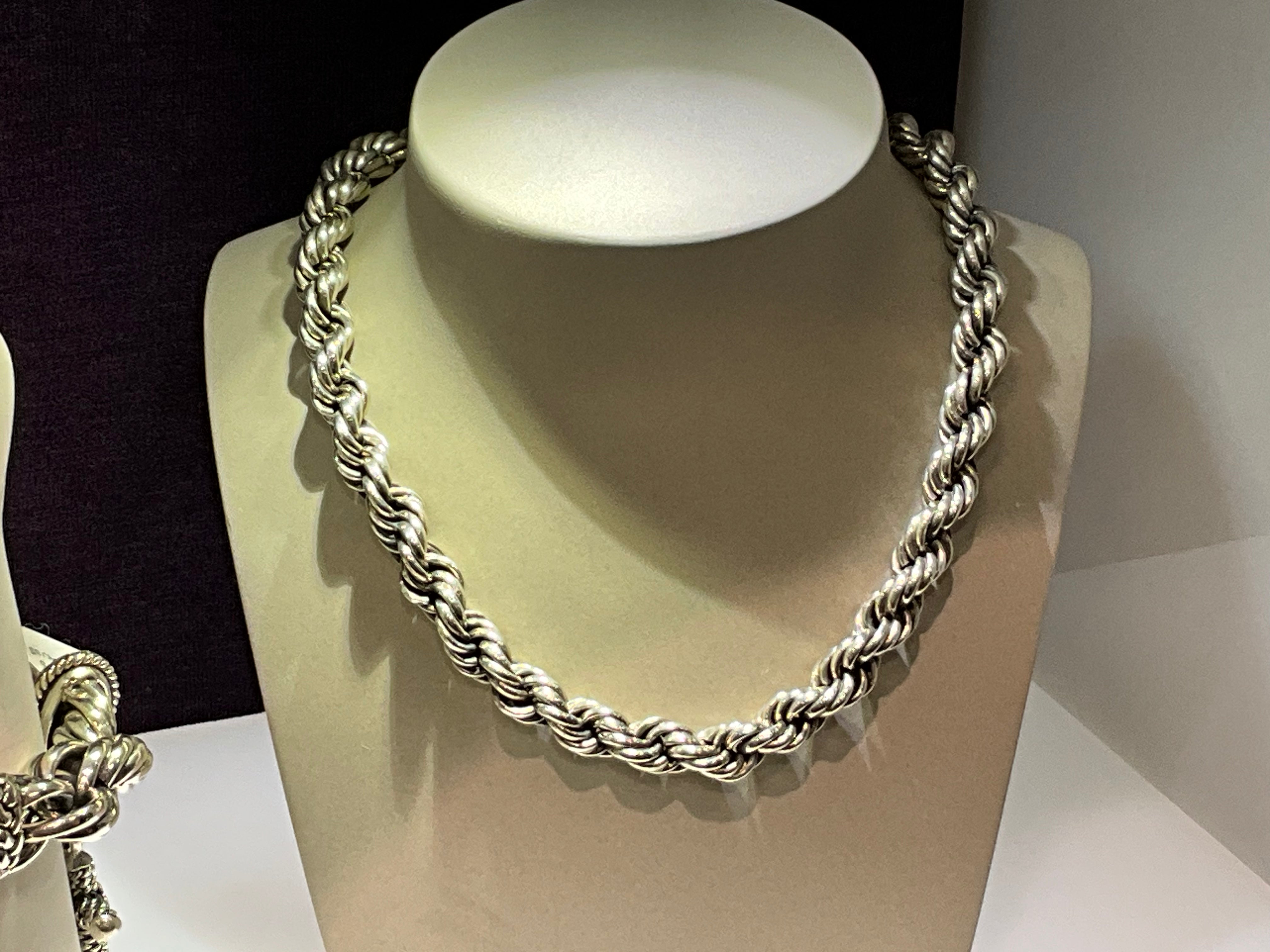 SS 18" heavy rope neck w cross