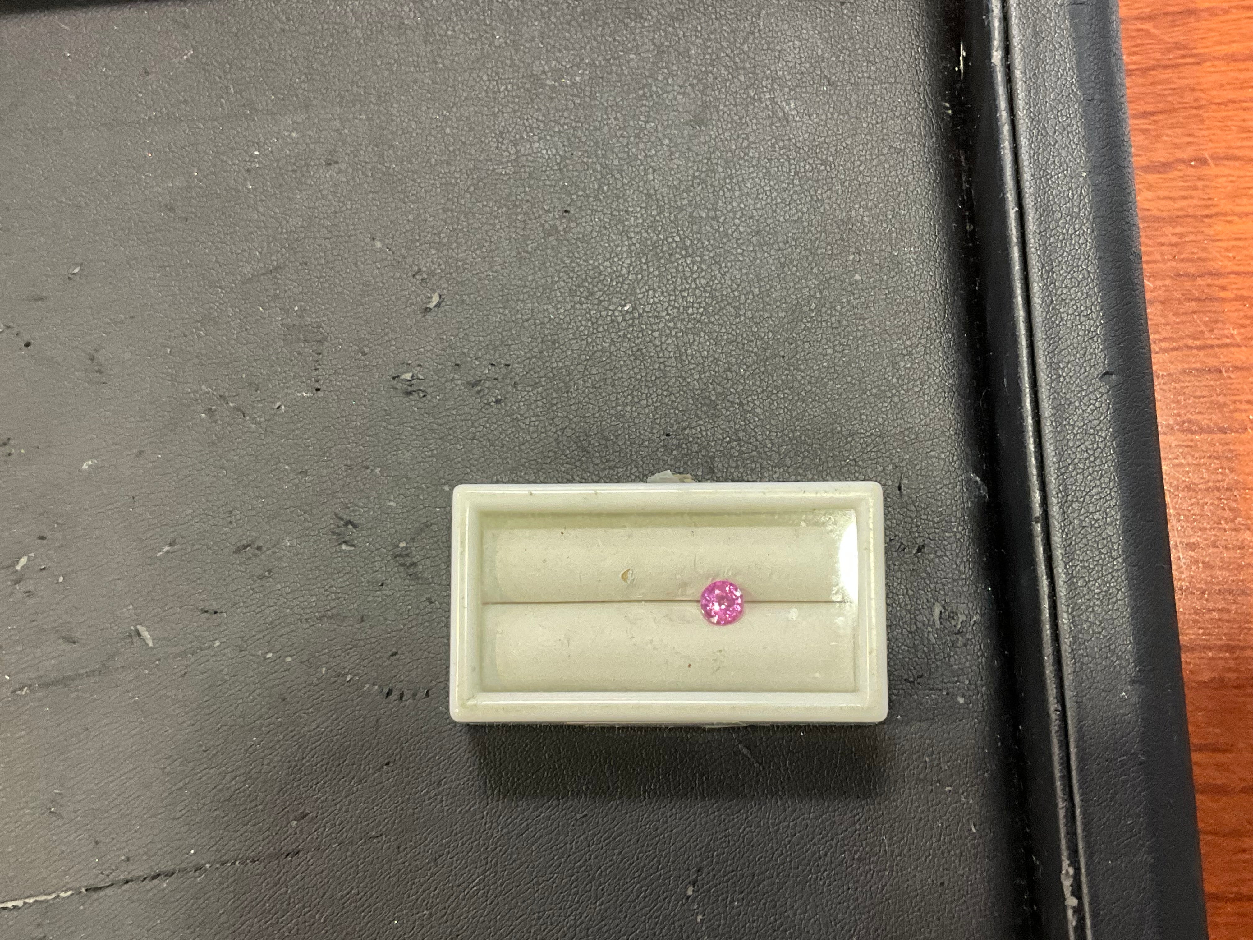 1.31TCW 5MM RD PINK SAPPHIRE