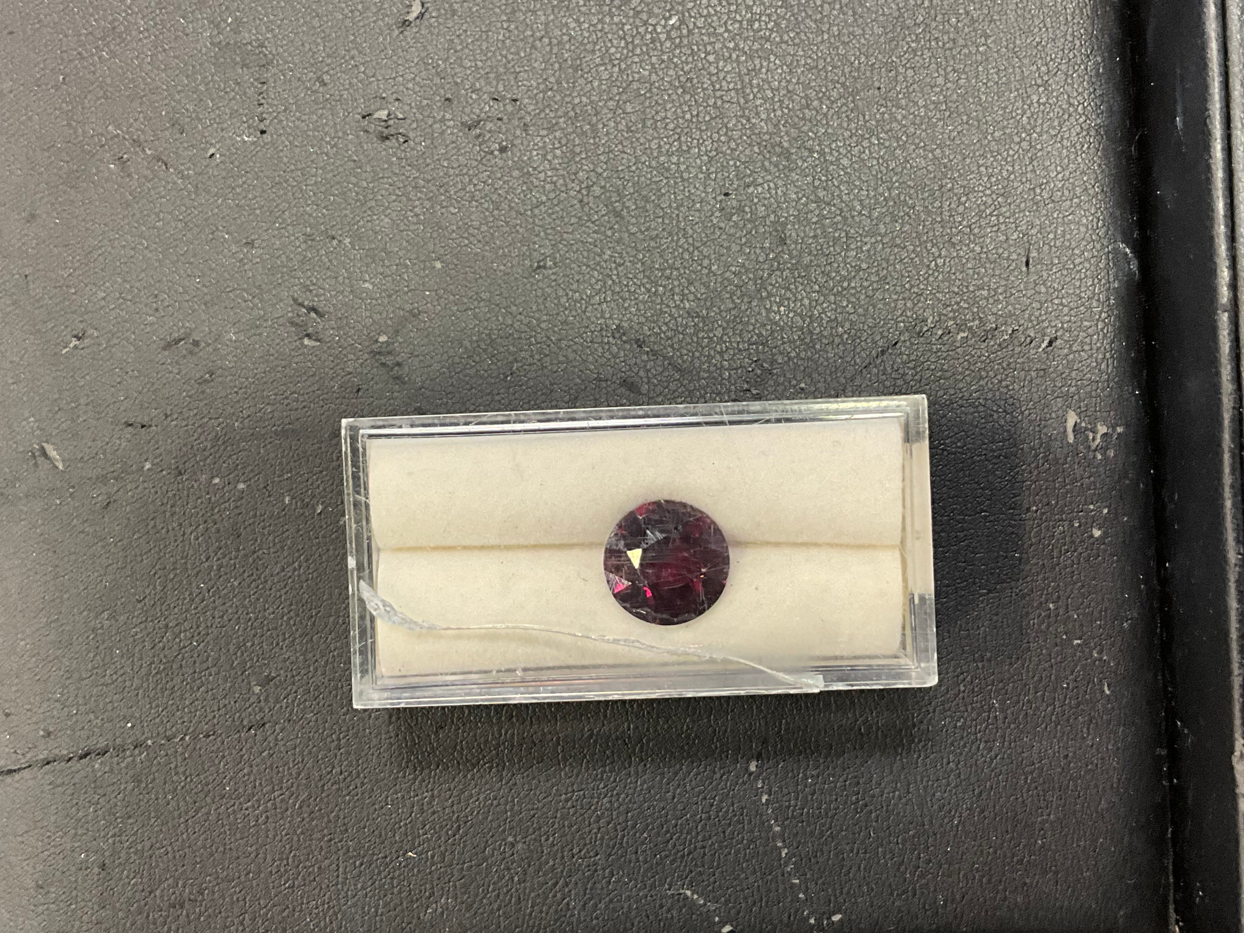 5.73CT RHODOLITE ROUND CUT