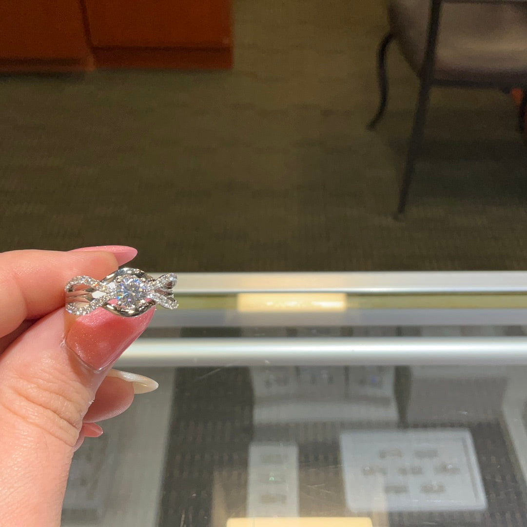 18k W .48ct dia