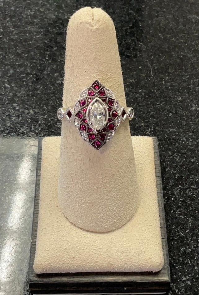 18KW Ruby .33CT/Marquise Dia .49CT/ Dia.14CT